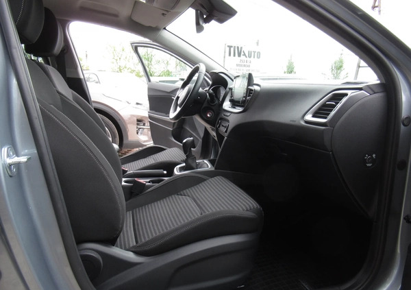 Kia Ceed cena 84894 przebieg: 22170, rok produkcji 2023 z Brwinów małe 742